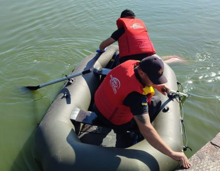 З водойми на Кіровоградщині рятувальники дістали потопельницю