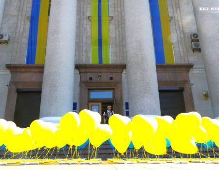 Стримано, патріотично, щемливо: Кропивницький відзначає 270 років із дня заснування. ФОТОРЕПОРТАЖ